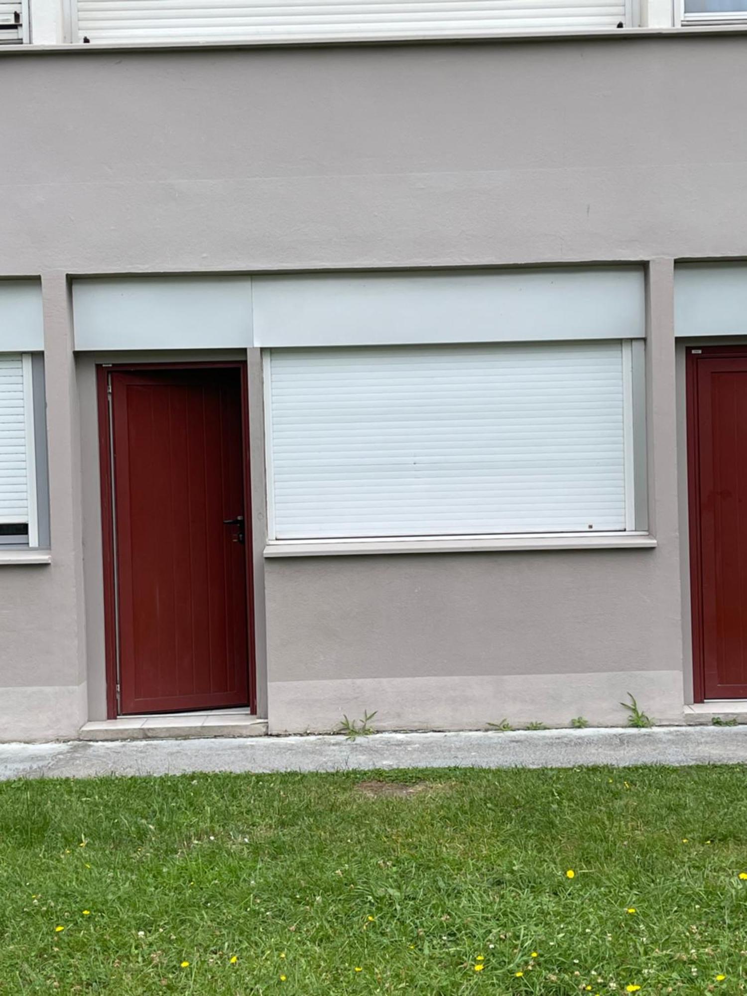 Appartement Ou Studio En Hyper Centre, Pour La Plage Et La Rue Pietonne Il Suffit De Traverser La Rue , Voir La Photo Principale Andernos-les-Bains Exteriér fotografie